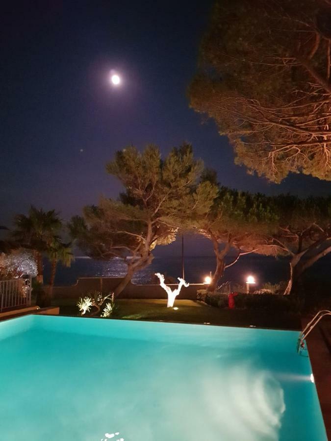 Villa Les Glycines Les Issambres Luaran gambar